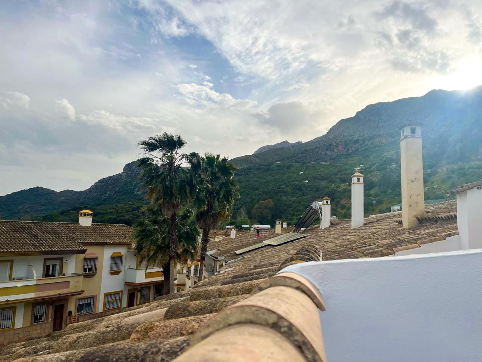 La Escapadita Benaojan Bagian luar foto